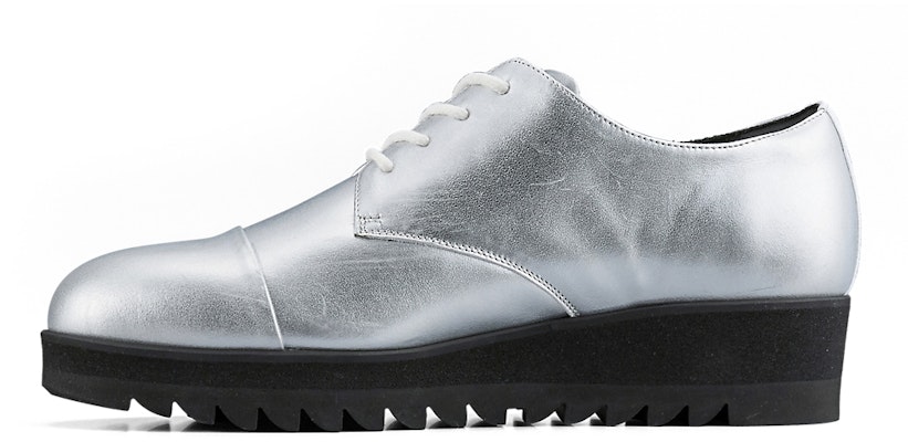 (Women) Onitsuka Tiger Derby 'Silver' 1182A643-020 Lookbook (Women) Onitsuka Tiger Derby 'Silver' 1182A643-020