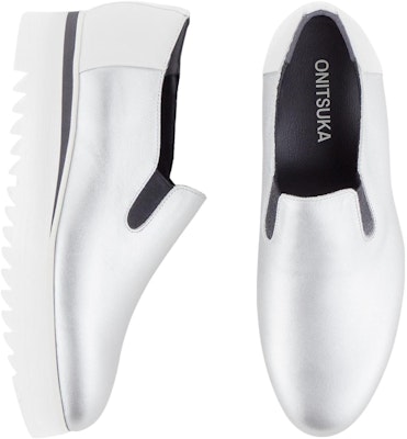 (Women) Onitsuka Tiger Slip-On 'Silver' 1182A291-020 Lookbook (Women) Onitsuka Tiger Slip-On 'Silver' 1182A291-020