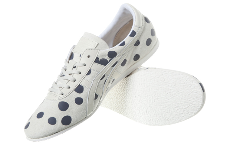 Shop (W) オニツカタイガー 太極 軽量ローカット ランニング 白青 TH0E4L-9950