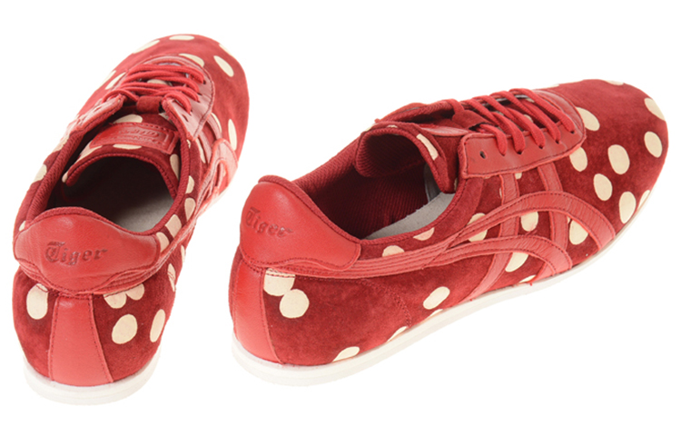Lookbook (W) Kasut Lari Onitsuka Tiger Tai-Chi 'Light Comfort Merah' TH0E4L-2399
