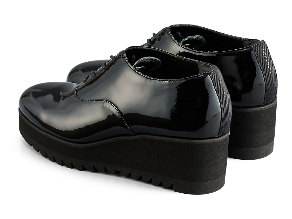 Shop (Women) Onitsuka Tiger Wedge-O 'Black' 1182A646-001