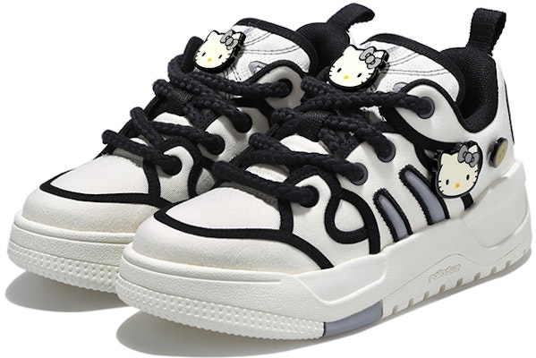 (W) 팔라디움 헬로키티 로우 화이트 블랙 그레이 (Palladium Hello Kitty Low 화이트 블랙 그레이) 99231-140-M Lookbook (W) 팔라디움 헬로키티 로우 화이트 블랙 그레이 (Palladium Hello Kitty Low 화이트 블랙 그레이) 99231-140-M