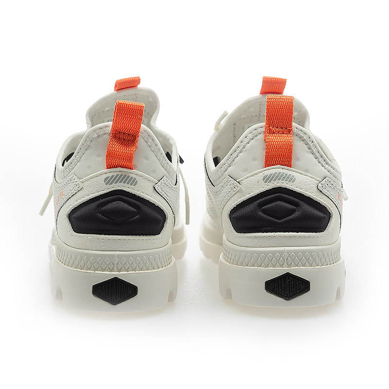 Lookbook (W) Palladium Pampa LT Travel Low Top Sneakers Vintage. 74473-116