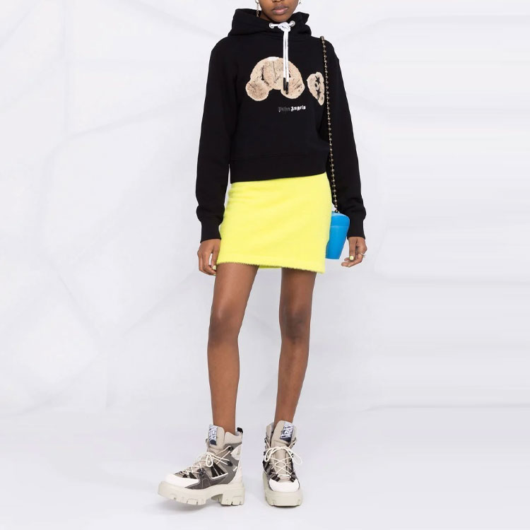 Lookbook (W) 팜엔젤스 FW21 블랙 베어 로고 디자인 풀오버 스웻셔츠 PWBB022F21FLE0021060