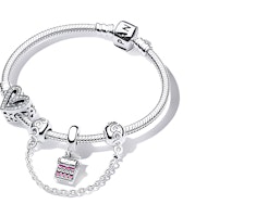 (Women) Pandora 925 Silver Love Bracelet Set Silver Accessory. ZT2263 (Women) Pandora 925 Silver Love Bracelet Set Silver Accessory. ZT2263