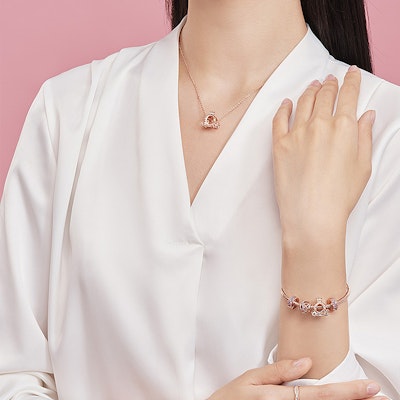 (W) 潘多拉银河之爱手镯套装玫瑰金合金手链 ZT0409 Shop (W) 潘多拉银河之爱手镯套装玫瑰金合金手链 ZT0409