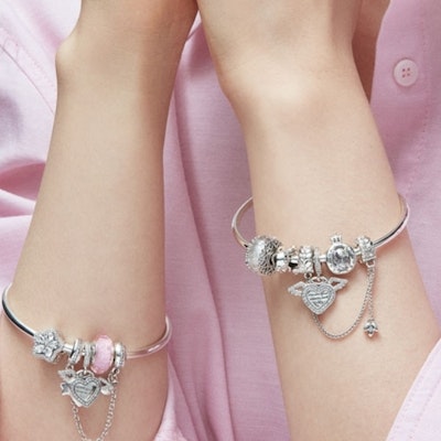 (W) Gelang Perak Wanita Pandora Set dengan Charm Malaikat & Haiwan Baru. ZT2416 Lookbook (W) Gelang Perak Wanita Pandora Set dengan Charm Malaikat & Haiwan Baru. ZT2416