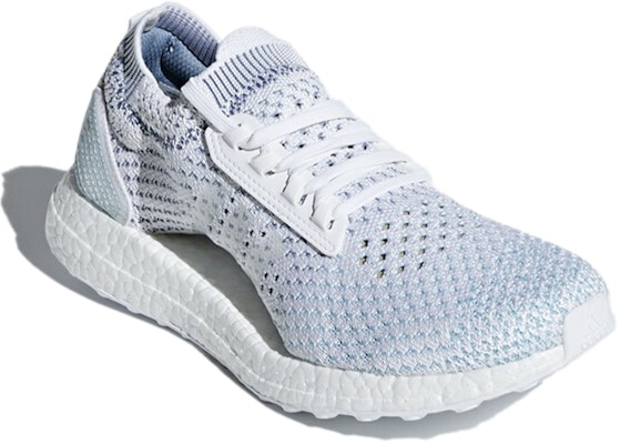 (W) Parley x adidas UltraBoost X LTD 'Putih Awan' BB7152 Lookbook (W) Parley x adidas UltraBoost X LTD 'Putih Awan' BB7152