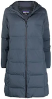 (Women) Patagonia Jackson Glacier Hooded Quilted Jacket Coat - Gray. 27915 (Women) Patagonia Jackson Glacier Hooded Quilted Jacket Coat - Gray. 27915
