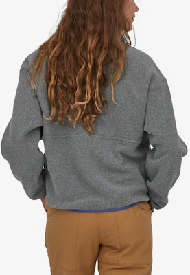 (Women) Patagonia Synch Relaxed Fit Pullover Fleece Sweatshirt - Warm & Cozy. 22965 Shop (Women) Patagonia Synch Relaxed Fit Pullover Fleece Sweatshirt - Warm & Cozy. 22965