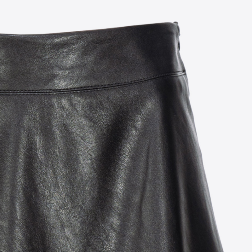 Purchase (W) PINKO SS24 Skirt Kulit High-Waisted Midi Hitam. 1041447105-Z99