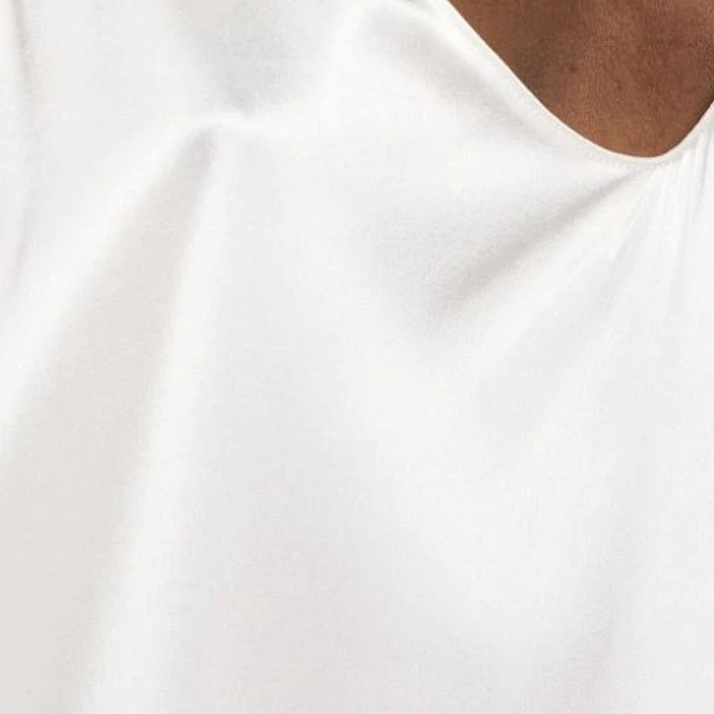 Purchase (W) PINKO SS24 白色V领宽松无袖上衣。 103028A1RI-Z05