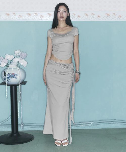 women-please-no-follow-ina-shirring-long-skirt-ash-beige-elegant-maxi-skirt-pnbfsk-005-be