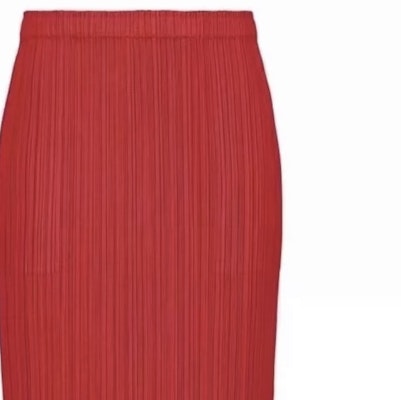 (W) PLEATS PLEASE ISSEY MIYAKE Skirt Merah Maxi Lipat Solid PP36JG808-24 Shop (W) PLEATS PLEASE ISSEY MIYAKE Skirt Merah Maxi Lipat Solid PP36JG808-24