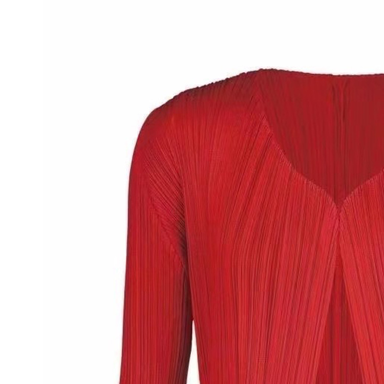 Lookbook (W) PLEATS PLEASE 三宅一生 FW23 紅色V領長袖休閒襯衫 PP38JO805-24