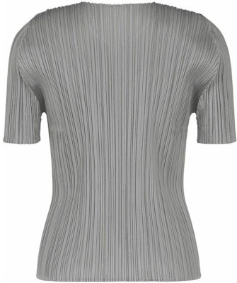 (W) PLEATS PLEASE ISSEY MIYAKE 灰色短袖寬鬆T恤 女款 SS22 PP55JK103-12 Lookbook (W) PLEATS PLEASE ISSEY MIYAKE 灰色短袖寬鬆T恤 女款 SS22 PP55JK103-12