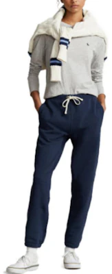 (W) Polo Ralph Lauren FW23 Baju Sweatshirt Kelabu Wanita Logo Sulam Lengan Panjang 211898699-004 Lookbook (W) Polo Ralph Lauren FW23 Baju Sweatshirt Kelabu Wanita Logo Sulam Lengan Panjang 211898699-004