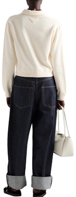 (W) PRADA Baju Polo Lengan Panjang Beige dengan Cetakan Logo FW24. 134704-15DF-F0018-A-I24 Shop (W) PRADA Baju Polo Lengan Panjang Beige dengan Cetakan Logo FW24. 134704-15DF-F0018-A-I24