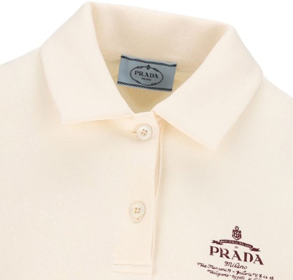 (W) PRADA Baju Polo Lengan Panjang Beige dengan Cetakan Logo FW24. 134704-15DF-F0018-A-I24 Sizing (W) PRADA Baju Polo Lengan Panjang Beige dengan Cetakan Logo FW24. 134704-15DF-F0018-A-I24