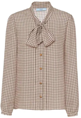 (W) PRADA 格紋V領綁帶長袖襯衫 淺棕色 P470G-13J3-F0324-S-232 Order (W) PRADA 格紋V領綁帶長袖襯衫 淺棕色 P470G-13J3-F0324-S-232
