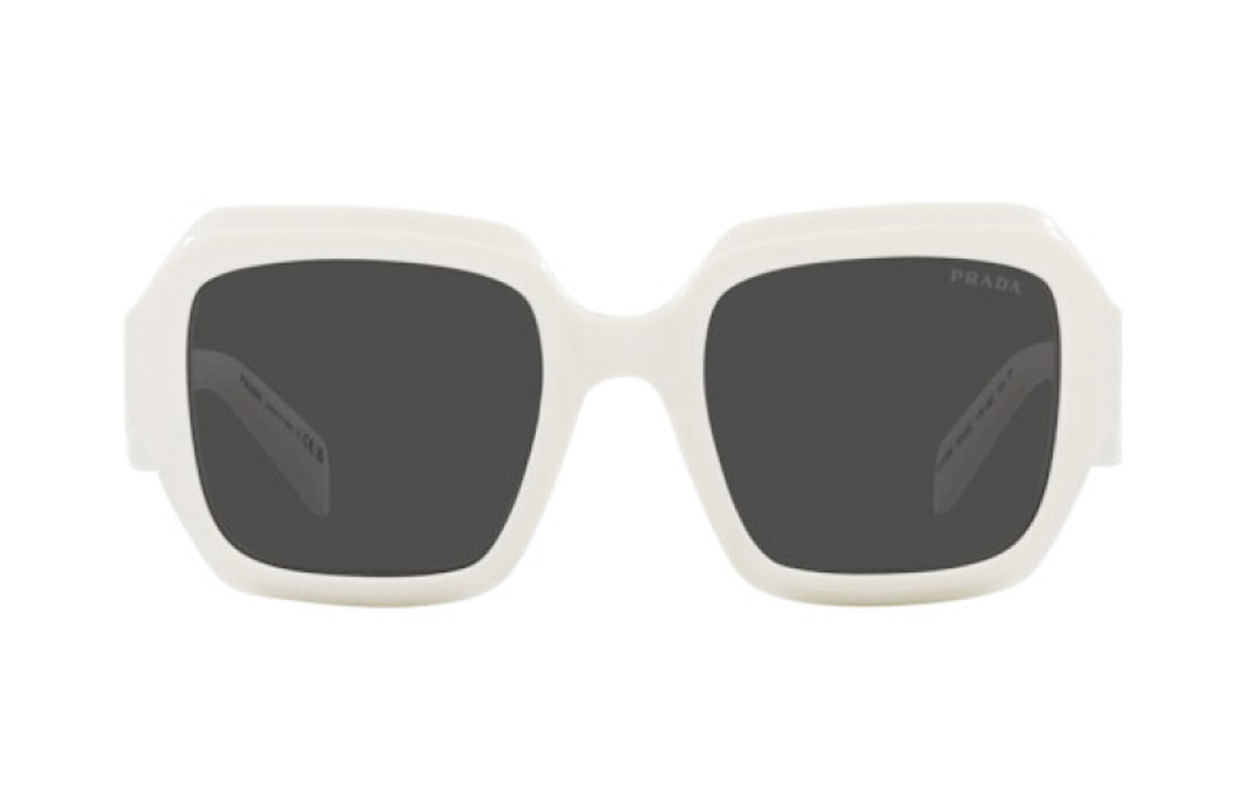 Lookbook (W) PRADA 白色方形太陽眼鏡附側邊標誌設計。 PR28ZS17K08Z