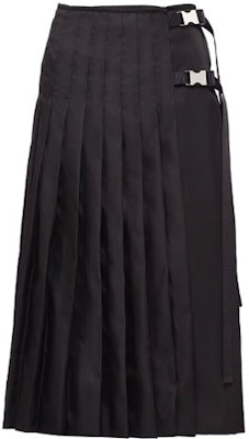 (Women) PRADA Black Pleated Casual Skirt with Solid Color Buckle Detail. 21H859S2011WQ8-F0002 Order (Women) PRADA Black Pleated Casual Skirt with Solid Color Buckle Detail. 21H859S2011WQ8-F0002