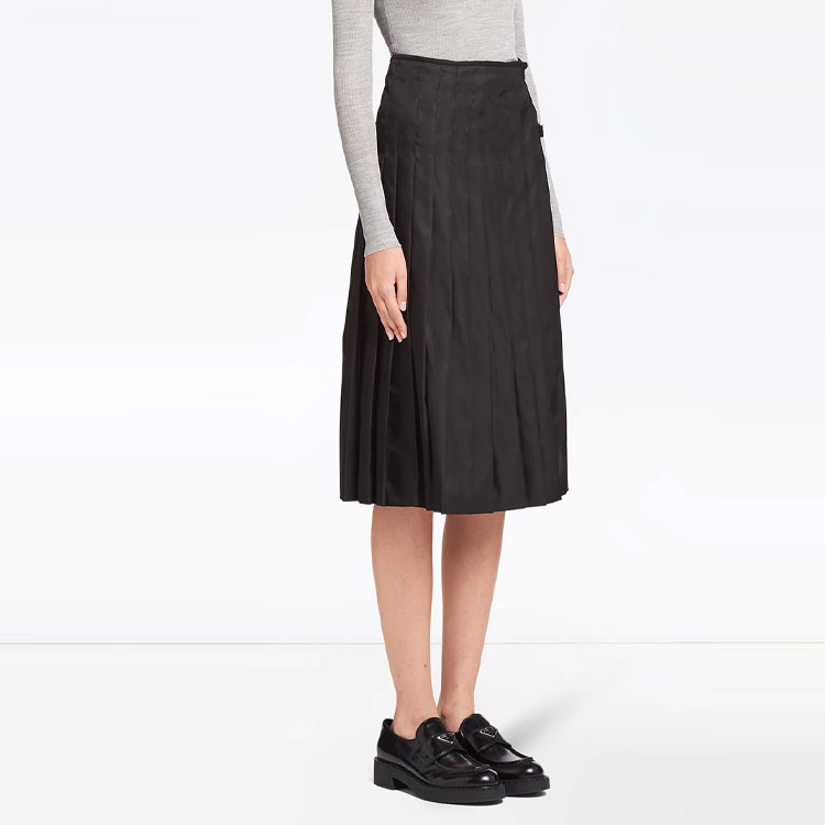 Shop (Women) PRADA Black Pleated Casual Skirt with Solid Color Buckle Detail. 21H859S2011WQ8-F0002