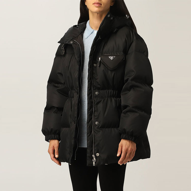 Purchase (Women) PRADA Black Re-Nylon Fitted Puffer Jacket with Zip and Fleece Lining. 29Y966-1WQ8-F0002