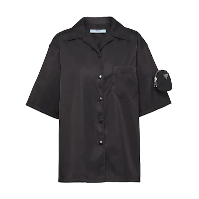 (Women) PRADA Black Short-Sleeve Sun Protection Shirt with Logo Pocket. 240683-1WQ8-F0002-S-201