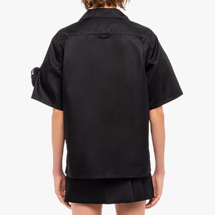 Shop (W) PRADA Baju Hitam Lengan Pendek Anti UV dengan Kantong Logo. 240683-1WQ8-F0002-S-201