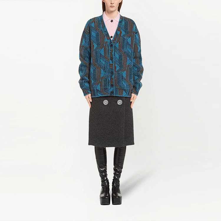 Lookbook (Women) PRADA Blue Patterned Jacquard Wool Knit Sweater Pullover. P25I31S2121ZGB-F0013