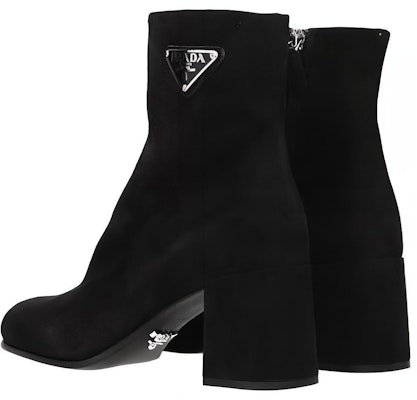 (W) プラダ ブラックブーツヒール
(Purada Burakku Buutsuhiiru) 1T930M008F065F0002 Shop (W) プラダ ブラックブーツヒール
(Purada Burakku Buutsuhiiru) 1T930M008F065F0002