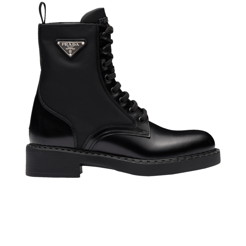 Buy (W) 普拉达刷鞋面皮和再生尼龙短靴‘黑色’ 1T782M-3LF7-F0002