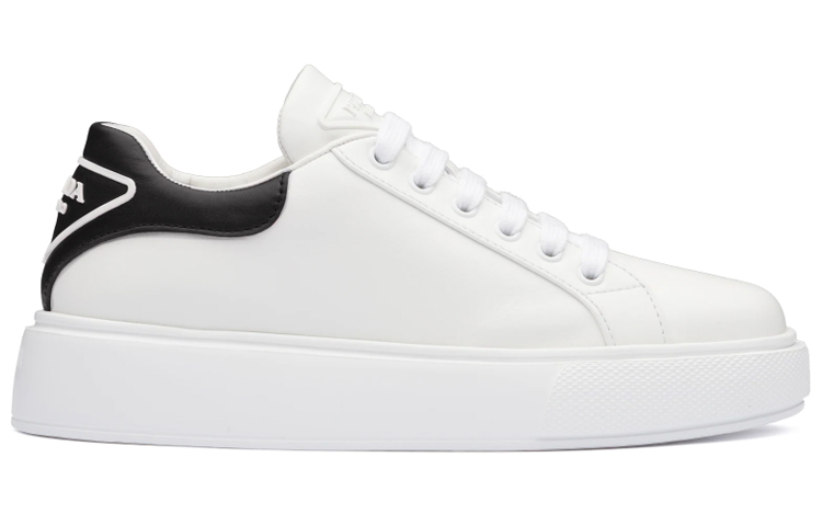 (W) Prada Calfskin Sneakers 'Black White' 圖 2