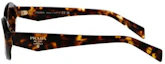 Shop (W) Gafas de sol PRADA Cat-Eye de carey con logo lateral. 0PR26ZS14L09Z