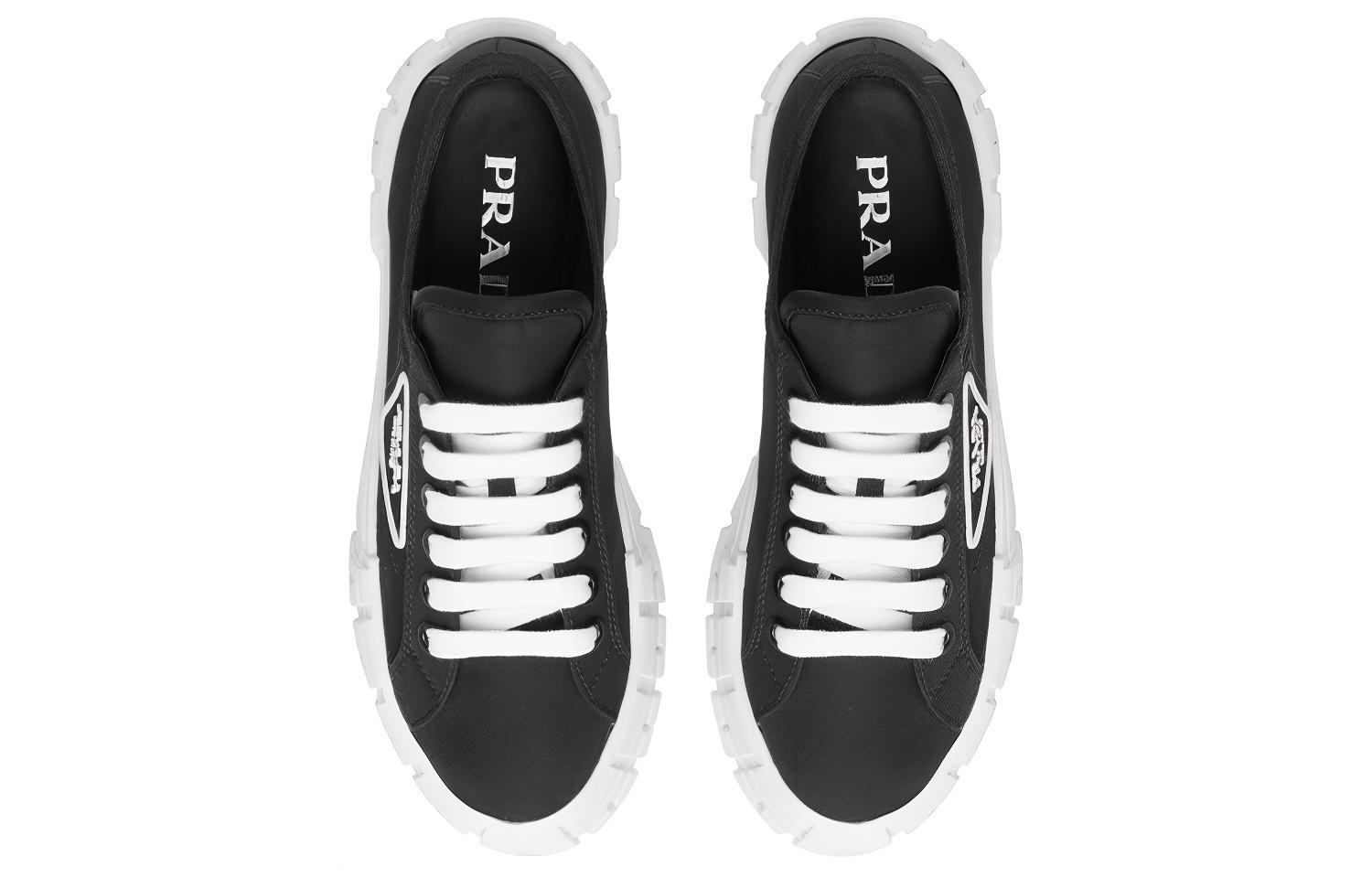 Purchase PRADA 尼龍 華達呢 輕便低筒 時尚板鞋 女款 黑色