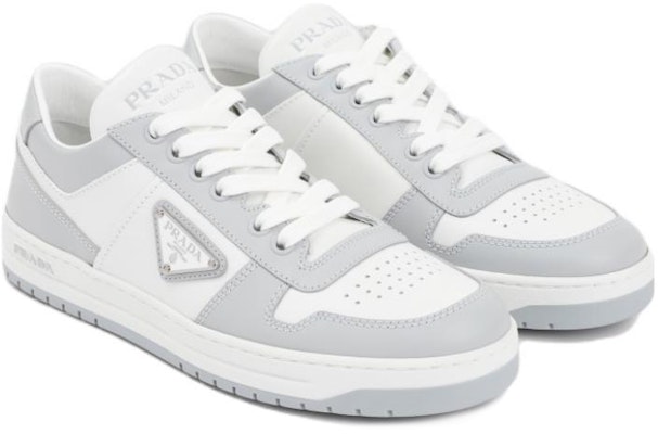 (W) プラダ ダウンタウン レザー 「ホワイトコーンフラワー」 1E792M-3LKG-F0A4C Lookbook (W) プラダ ダウンタウン レザー 「ホワイトコーンフラワー」 1E792M-3LKG-F0A4C