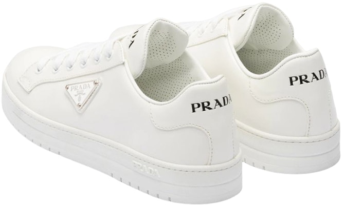 (W) Prada Downtown Low Top Sneakers Kulit Putih Perak 1E904M_B4L_F0009_F_030 Shop (W) Prada Downtown Low Top Sneakers Kulit Putih Perak 1E904M_B4L_F0009_F_030