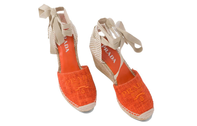 Lookbook (W) Prada Tumit Tinggi Baji Berlogo Sulaman 'Oren' 1IZ045_376_F0049_F_090