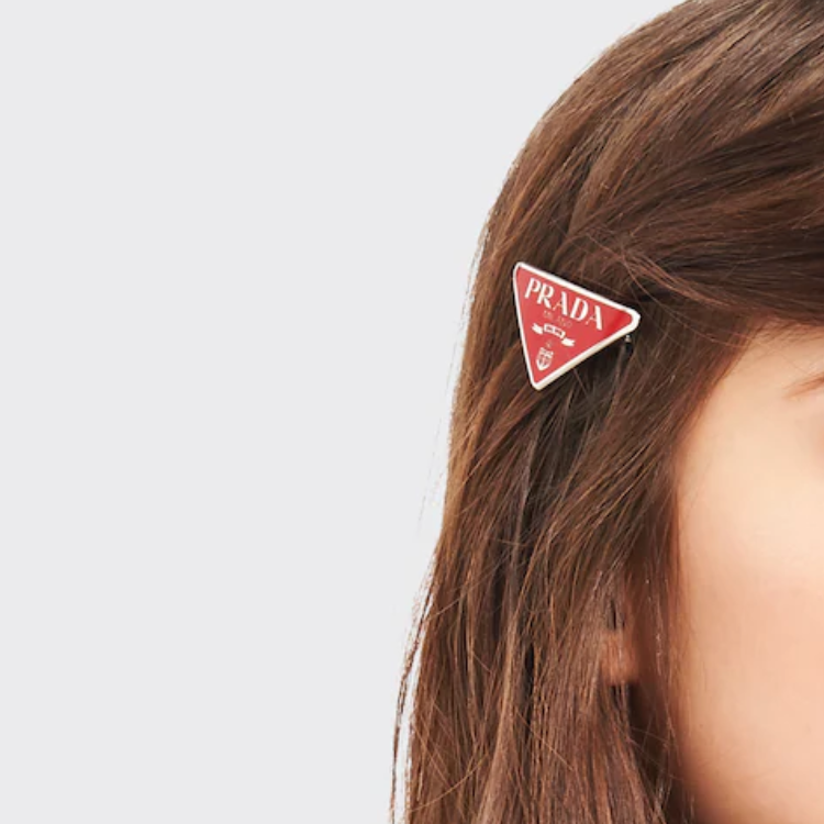 Shop (W) 프라다 에나멜 삼각 헤어클립 레드 여성용. 1IF050_2BA6_F068Z