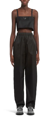 (Women) PRADA FW21 Straight-Cut Casual Trousers Black 22H867-1WQ8-F0002-S-221 Lookbook (Women) PRADA FW21 Straight-Cut Casual Trousers Black 22H867-1WQ8-F0002-S-221
