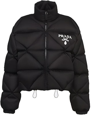 (W) Chaqueta Negra PRADA FW22 Manga Larga con Logo y Diseño Sólido. 291947-1YY8-F0002-S-202 Buy (W) Chaqueta Negra PRADA FW22 Manga Larga con Logo y Diseño Sólido. 291947-1YY8-F0002-S-202