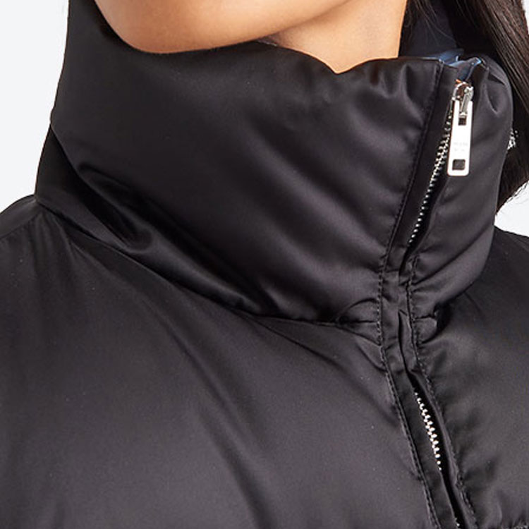 Sizing (Women) PRADA FW22  Black Puffer Jacket Winter Warm Outdoor Down Coat 292056-1WQ8-F0002-S-222