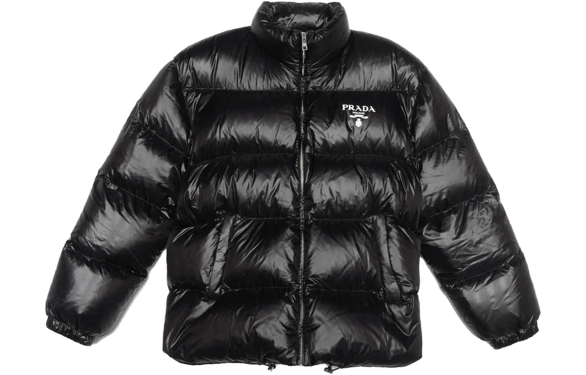 (Women) PRADA FW22  Black Puffer Jacket with Logo Print and Zip Design. 292065-11A9-F0002-S-222