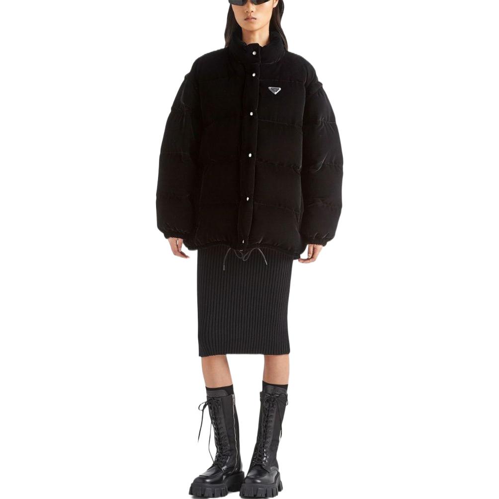 Lookbook (W) PRADA FW22 黑色純色長袖外套 29X805-1XJX-F0002-S-222