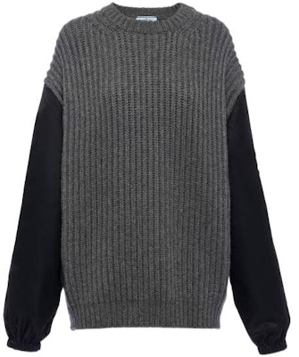 (Women) PRADA FW22 Cashmere Sweater with Logo Patch in Slate Gray. P24R1P-109R-F0480-S-222 Buy (Women) PRADA FW22 Cashmere Sweater with Logo Patch in Slate Gray. P24R1P-109R-F0480-S-222