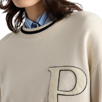 (W) Prada FW24 象牙條紋徽標貼飾圓領長袖上衣 134709-1509-F0304-S-OOO Purchase (W) Prada FW24 象牙條紋徽標貼飾圓領長袖上衣 134709-1509-F0304-S-OOO