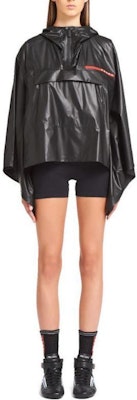 (W) PRADA 光面连帽披风 黑色 时尚潮流. 291931-1T2Y-F0002-S-211 Lookbook (W) PRADA 光面连帽披风 黑色 时尚潮流. 291931-1T2Y-F0002-S-211