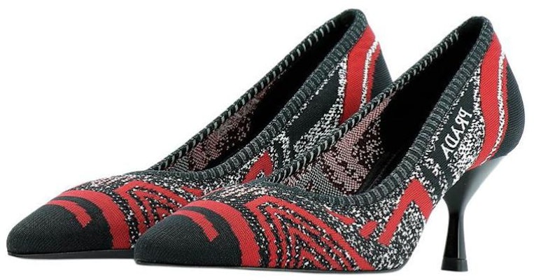 (W) Prada Sepatu Heels Slip-On 'Fashion Hitam' 1I192L_3KK5_F022C Lookbook (W) Prada Sepatu Heels Slip-On 'Fashion Hitam' 1I192L_3KK5_F022C