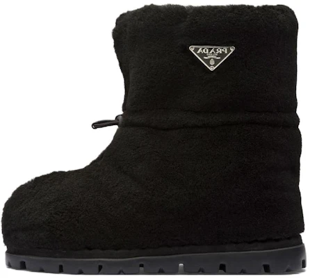 (W) Prada Hoge Snowboots Van Schapenvacht ''Zwart'' - Warm & Comfortabel 1U258N_173_F0002_F_ZF20 Buy (W) Prada Hoge Snowboots Van Schapenvacht ''Zwart'' - Warm & Comfortabel 1U258N_173_F0002_F_ZF20